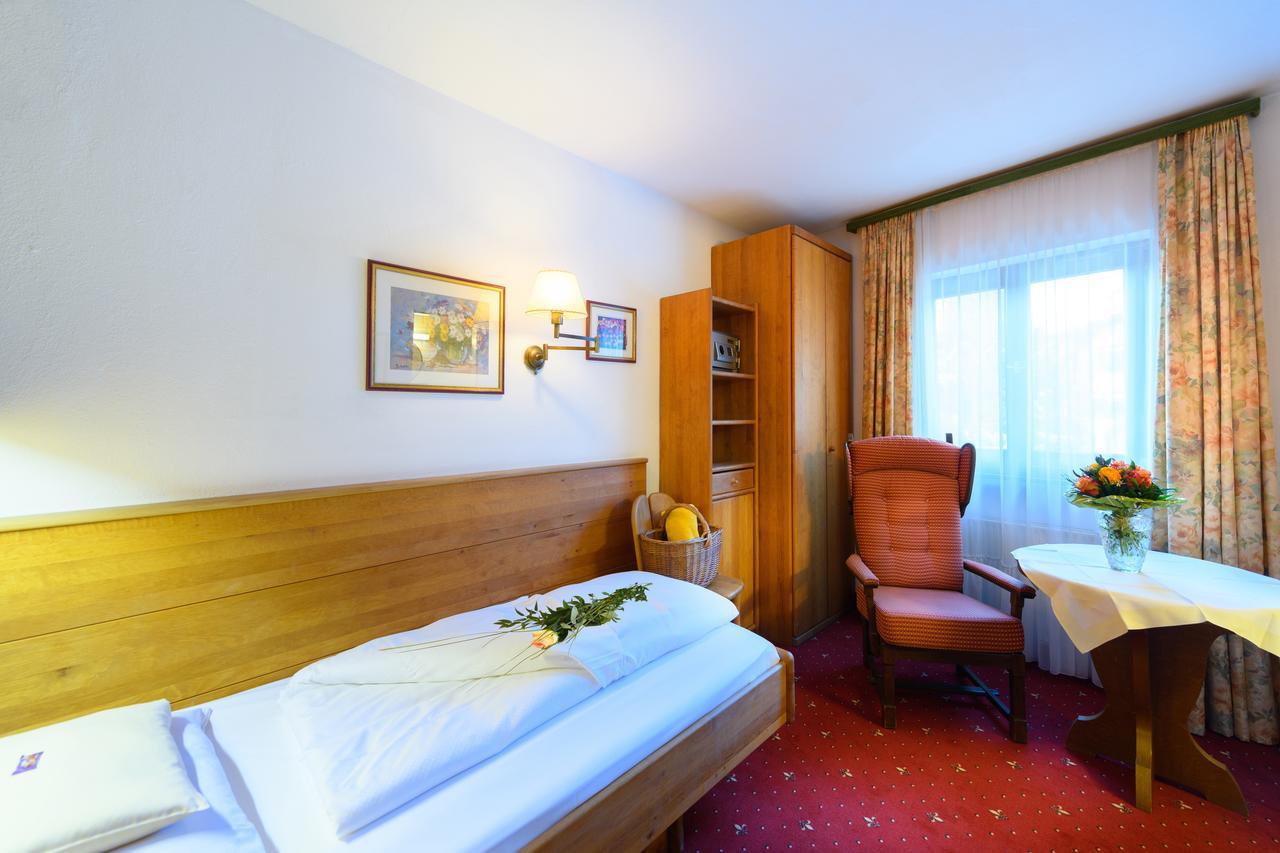 Haus Stefanie - Adults Only Hotel Seefeld in Tirol Luaran gambar