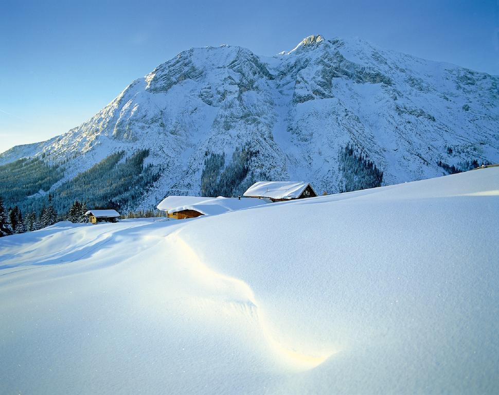 Haus Stefanie - Adults Only Hotel Seefeld in Tirol Luaran gambar