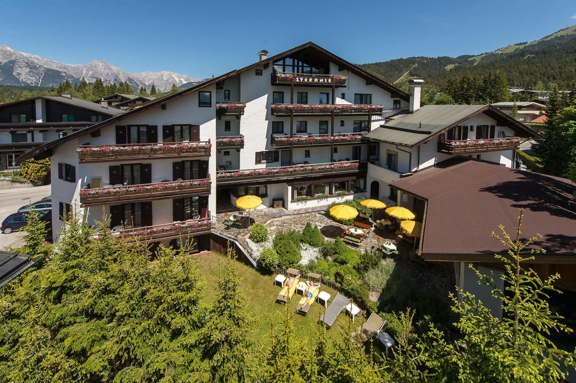 Haus Stefanie - Adults Only Hotel Seefeld in Tirol Luaran gambar