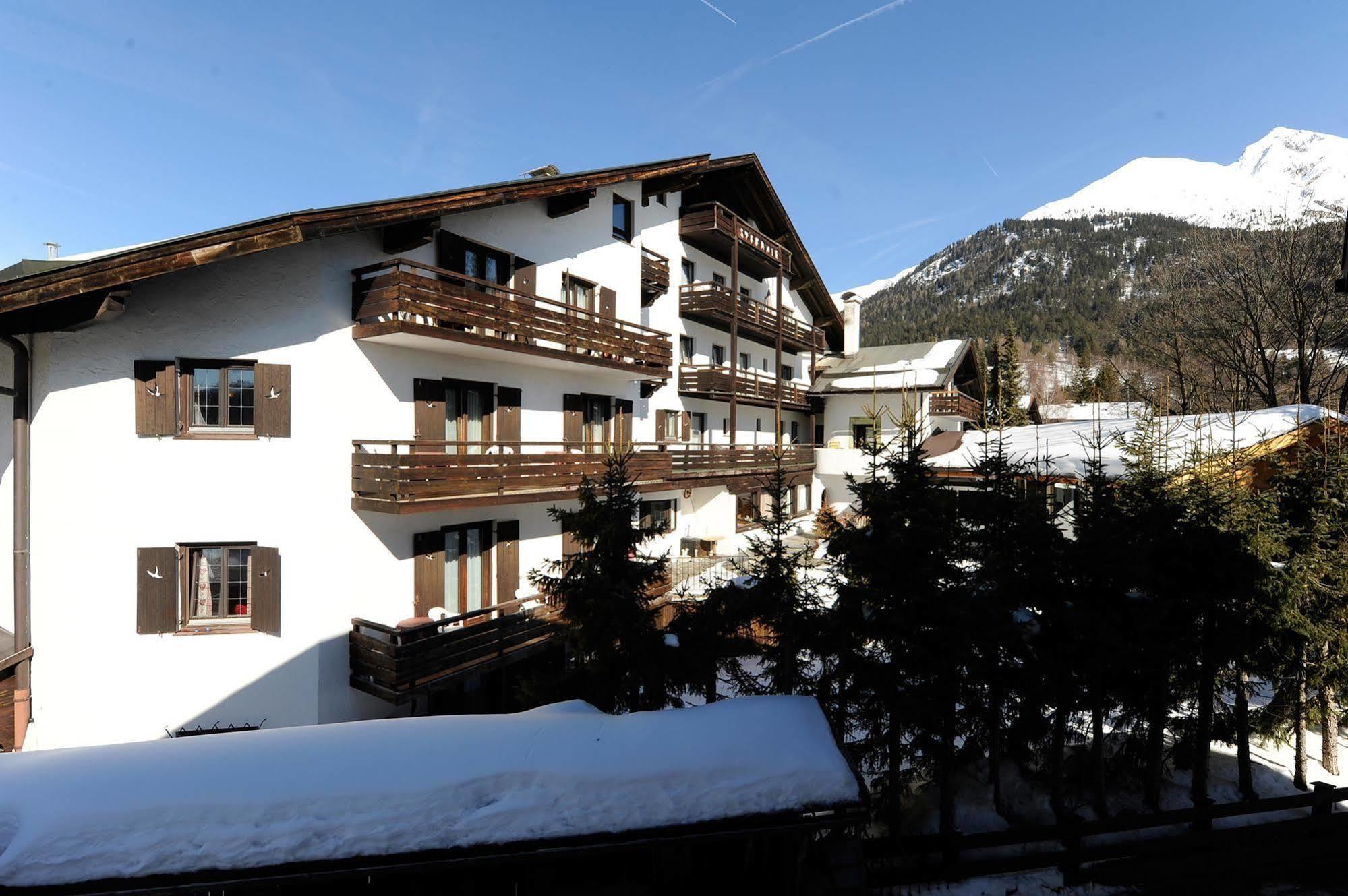 Haus Stefanie - Adults Only Hotel Seefeld in Tirol Luaran gambar